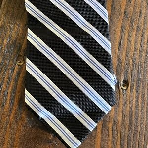 Jos A Bank Blue/Black/White Silk Tie